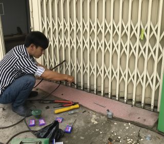 Dịch vụ sửa cửa sắt khẩn cấp 24/7