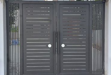 Cách Bảo Trì Cửa Cổng Sắt Ngoài Trời Để Tránh Han Gỉ Do Thời Tiết