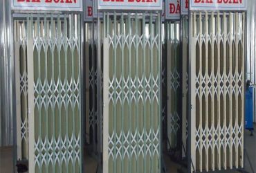 Khi Nào Cần Thay Mới Cửa Kéo Thay Vì Sửa Chữa?