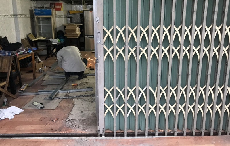 bảo trì cửa sắt