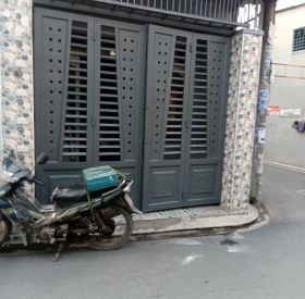 Sửa cửa sắt giá rẻ TPHCM